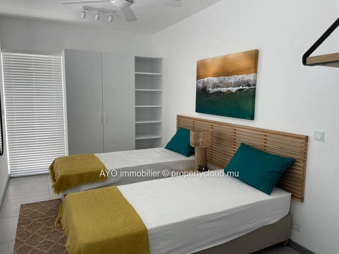 Prestige penthouse with breaktaking view on turquoise lagoon