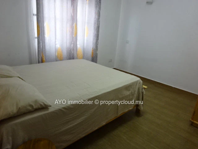 3 bedroom Duplex with common swimming pool and few minutes from Mon Choisy beach