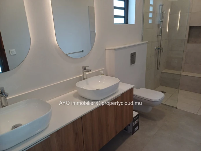 High standard 4 bedrooms villa with private pool in Forêt Daruty