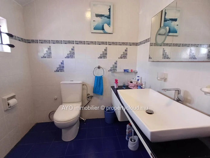 A vendre charmant Townhouse de 3 chambres avec piscine privée