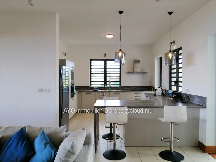 Stunning beachfront penthouse with incredible ocean views  