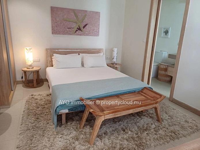 Very High Standard Villas in a gated community - Close to Grand Bay Centre
