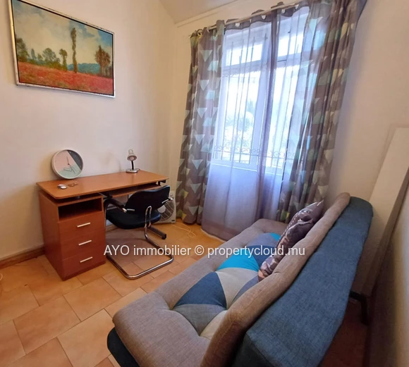A vendre charmant Townhouse de 3 chambres avec piscine privée